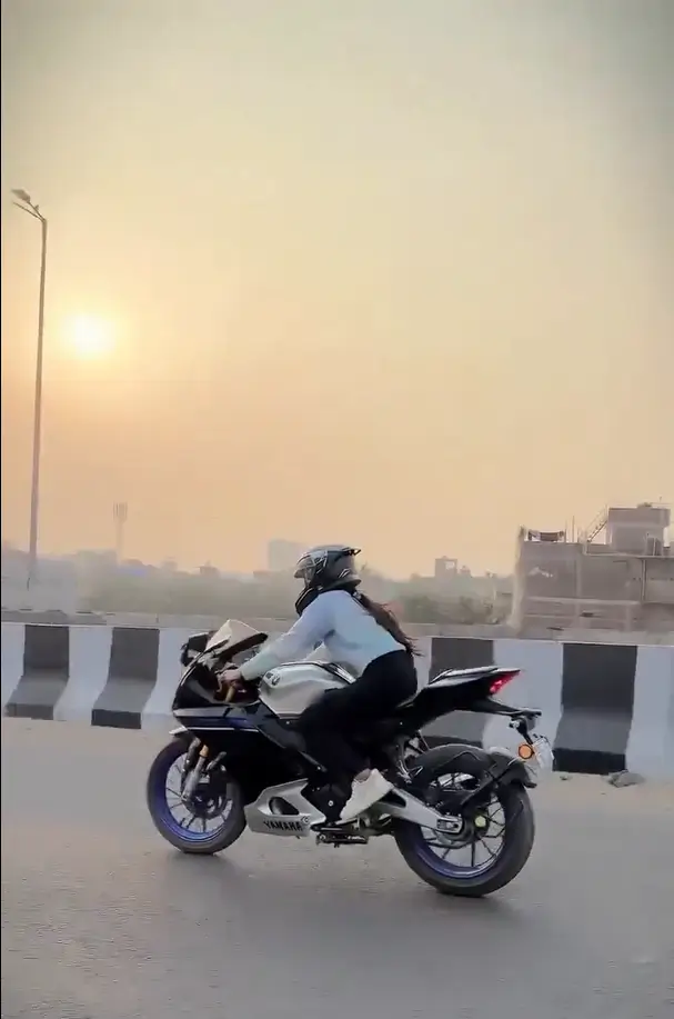Main Sharma Ke Keh Dungi template CapCut